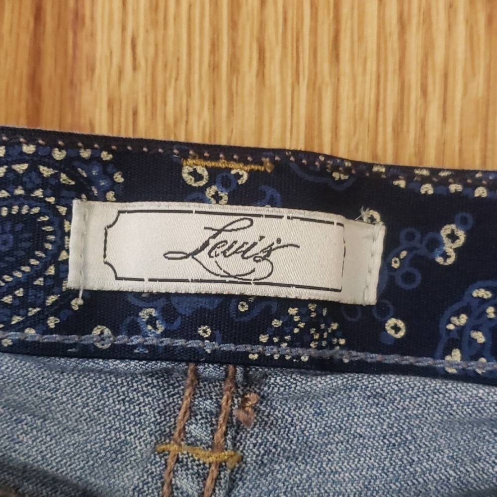 Blue jeans - Picture 2 of 4
